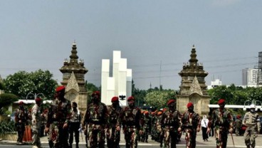 Dentuman Penghormatan Iringi Pemakaman Kepala BIN Daerah Papua