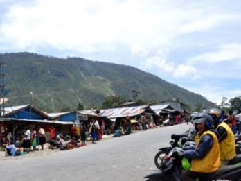 Penanganan KKB di Papua, Bupati Puncak Jaya: Perlu Pendekatan ke Masyarakat