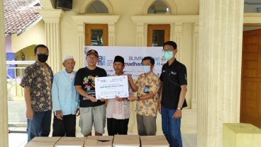 Dukung Program "BUMN Berbagi", Angkasa Pura I Salurkan Bantuan 400 Paket Sembako