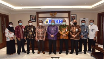 BPKH Resmi Mendukung Konversi Bank Riau Kepri Jadi Bank Syariah