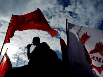 Peringati Hari Buruh, Jokowi Sebut Buruh 'Aset' Besar Bangsa