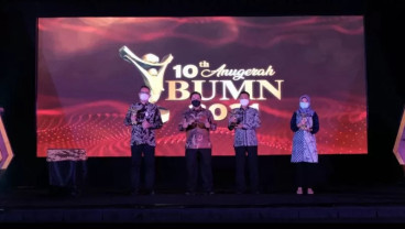 EDITORIAL : Memacu Setoran BUMN 