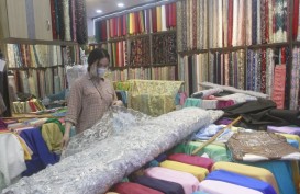 PMI Ekspansif, Industri Tekstil Malah Harap-Harap Cemas