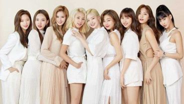 TWICE Siap Meramaikan Tangga Lagu di Musim Panas
