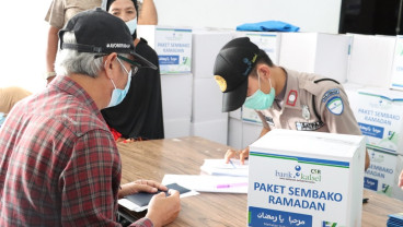 Bank Kalsel Serentak Berikan Paket Ramadan di Seluruh Kabupaten/Kota Se-Kalsel