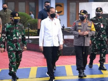 Tinjau TPI Brondong, Jokowi Ingin Lihat Kondisi Nelayan pada Masa Pandemi