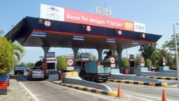 INFRASTRUKTUR DAERAH : Tol Makassar Pakai Tarif Baru 