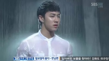 Highlight On Rainy Days, Niat Bikin Efek Air Hujan Malah Jadi Air Terjun