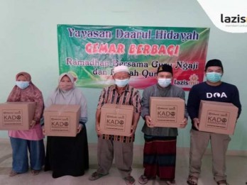 Lazismu Bagi 44.290 Paket Kado Ramadhan ke Fakir Miskin hingga Tukang Gali Kubur
