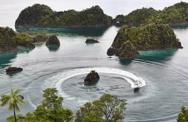 Kapal Wisata dari Luar Papua Barat Tak Boleh Masuk Raja Ampat
