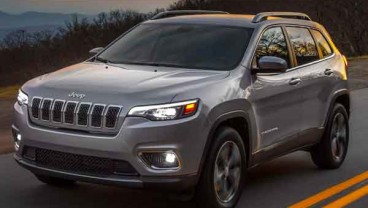 Kelangkaan Semikonduktor Bikin Produksi Jeep Cherokee Terhenti