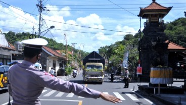 Arus Mudik dari Bali Terus Terjadi, 242 Kendaraan Dipaksa Putar Balik