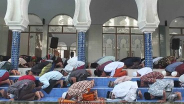 Sebagian Umat di Jember dan Bondowoso Salat Idulfitri pada Rabu