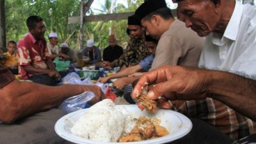 Kenduri Jeurat, Tradisi Makan Bersama di Pemakaman saat Lebaran