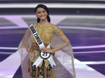 Foto-foto Detail Baju Ayu Maulida Saat Tampil Hingga 21 Besar Miss Universe