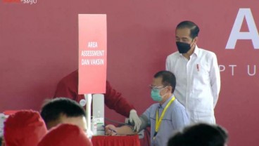 Vaksinasi Covid-19, Jokowi Targetkan Tembus 70 Juta Orang pada Agustus 2021