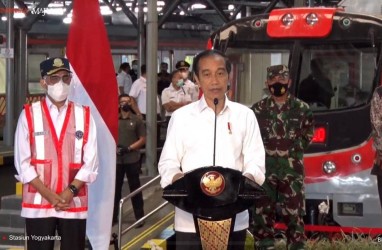Didatangi Jokowi, Kereta Cepat Jakarta-Bandung Bakal Operasi 2022