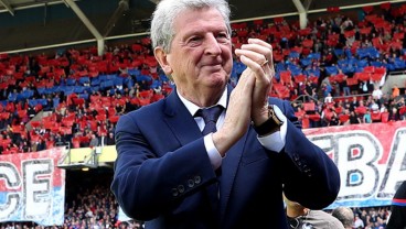 Mantan Pelatih Timnas Inggris Roy Hodgson Tinggalkan Crystal Palace