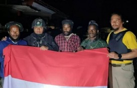 Empat Prajurit TNI Terluka Dihadang KKB di Pegunungan Bintang