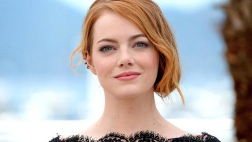 Ini Kostum Favorit Emma Stone di Film Cruella