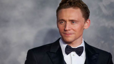 Tom Hiddleston Ceritakan Kisah Loki di MCU dalam 1 Menit