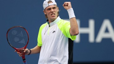 Cedera Bahu, Denis Shapovalov Gagal Bertarung di Roland Garros