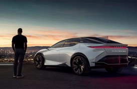 Lexus Cetak Angka Penjualan 2 Juta Kendaraan Listrik