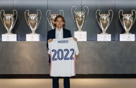 Real Madrid Perpanjang Kontrak Gelandang Luka Modric