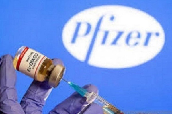 Dokumentasi - Vaksin Covid-19 dari Pfizer/Antara/Reuters- Dado Ruvic