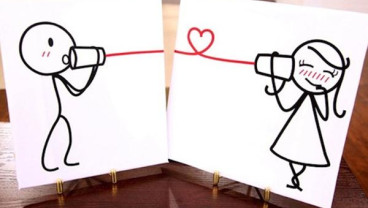 10 Cara Membuat Pria Jatuh Cinta Lewat Pesan Teks