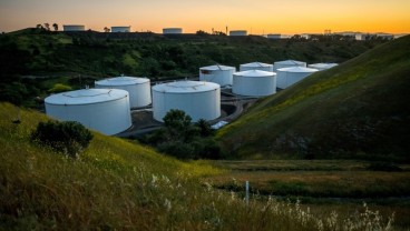 Harga Minyak Beragam, Brent Berakhir di Level Tertinggi Dua Tahun