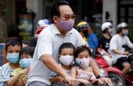 Lambatnya Vaksinasi Vietnam Ancam Pertumbuhan Ekonomi