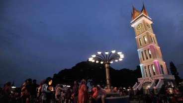 Kawasan Jam Gadang di Bukittinggi Mulai 'Berdentang' Kembali