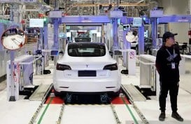 Permintaan di China Anjlok, Saham Tesla pun Melorot