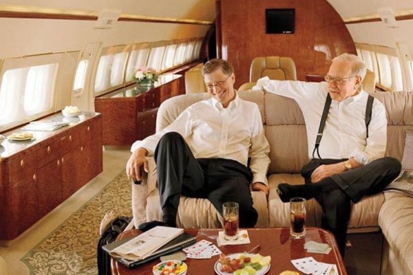 Bill Gates dan private jet