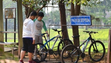 Teken Pergub Baru, Anies: Perkantoran Siapkan Parkir Sepeda