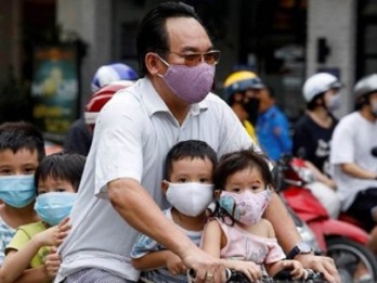 PM Vietnam Minta Pemerintah Lokal Longgarkan Pembatasan Covid-19