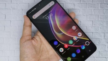 Ponsel Vivo V21 5G, Jagoan Selfie yang Andal untuk Main Gim 