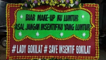 Mitra Pengemudi Kirim Karangan Bunga ke Kantor Gojek, Ini Pesannya