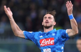 Punya Dana Pas-pasan, Barcelona Coba Gaet Fabian Ruiz dari Napoli
