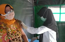 Vaksinasi Covid-19 untuk Lansia di Riau Belum Capai Target