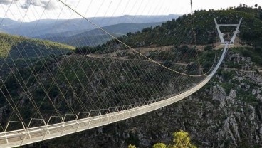 Ini Dia Jembatan Gantung Terpanjang di Dunia, Ada di Portugal