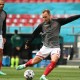 Christian Eriksen Kolaps, Laga Denmark vs Finlandia Dihentikan Sementara