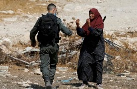 Penjaga Keamanan Israel di Tepi Barat Tembak Mati Perempuan Palestina