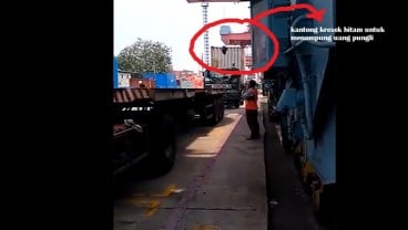 Viral Video Pungli Di Tanjung Priok, Modusnya Pakai Kresek Hitam!