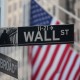 Mengawali Pekan, Wall Street Kompak Melemah Menanti Sinyal The Fed