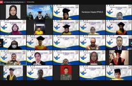 17 Pekerja Migran Indonesia Diwisuda Universitas Terbuka di Singapura