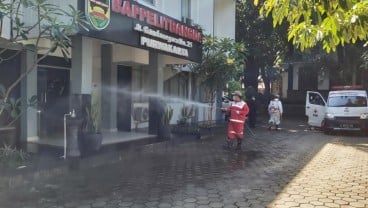 GTPP Covid-19 Purwakarta Masifkan Penyemprotan Disinfektan 