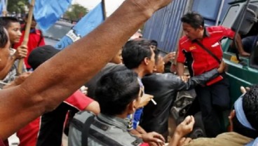 IPC Tindak 12 Pelaku Pungli di Priok, Ada Supervisor