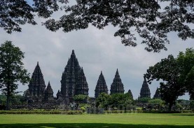Candi Prambanan Tutup, Malioboro Sweeping Wisatawan…
